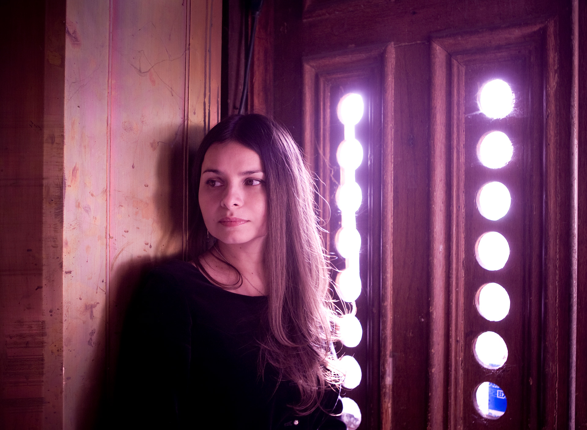 Hope Sandoval - Violet