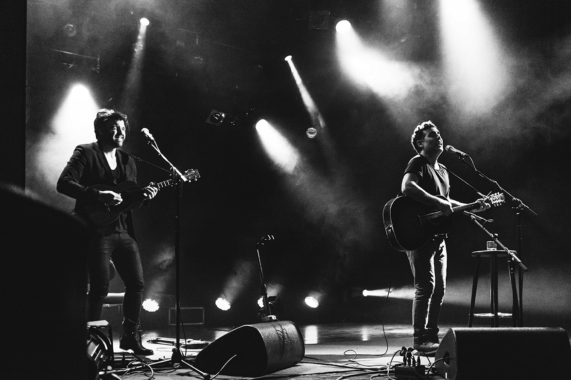 Joshua Radin - Live with Brandon Walters