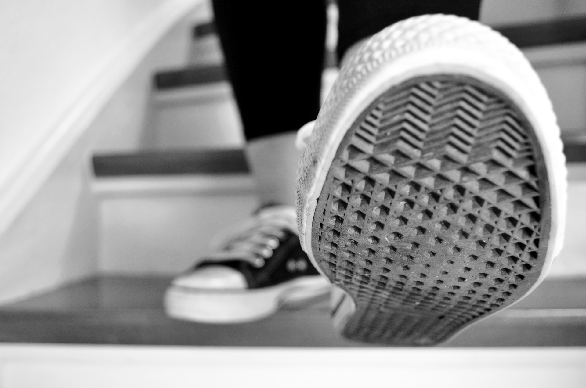 Sintetismi - Ammutinamento, sneakers