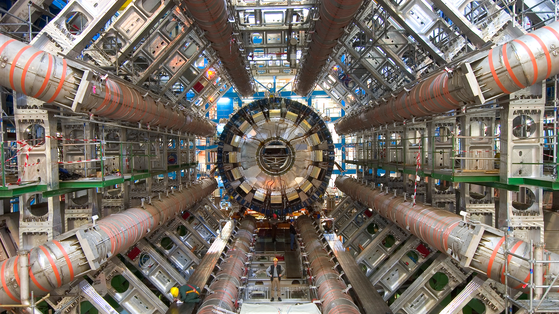 Sintetismi - Esperimenti CERN