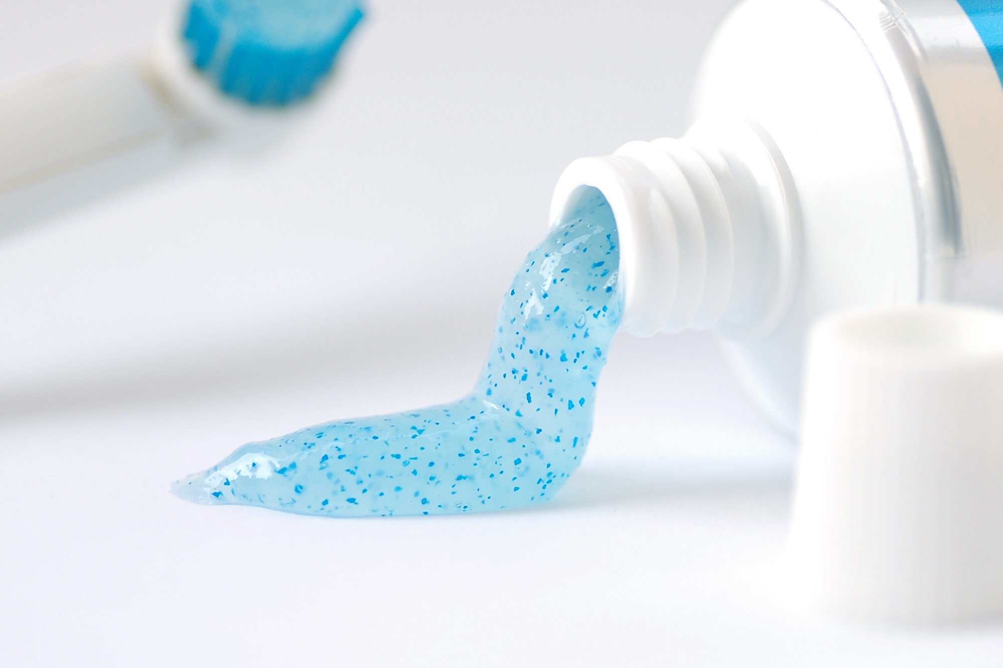 spineless.it blog - Dentista, chiami un dottore! - Dentifricio